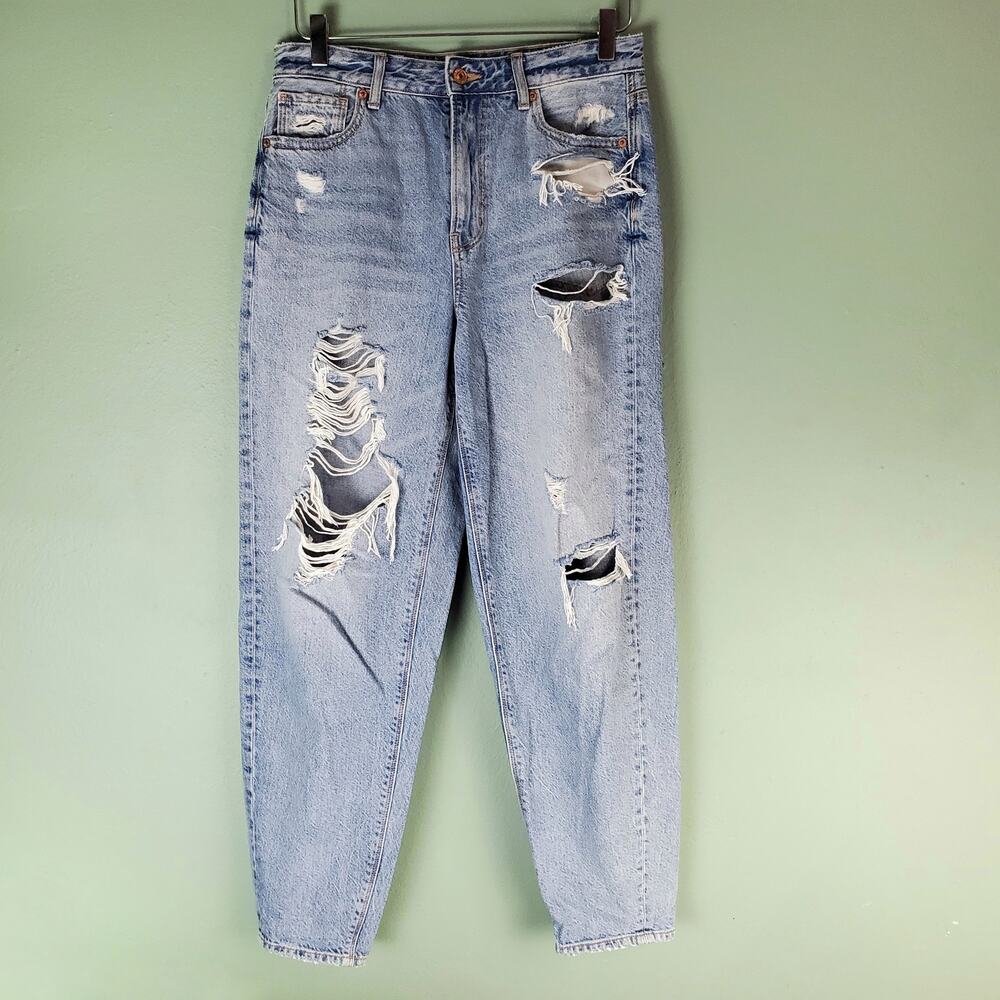 American Eagle Womens Distressed Relaxed Mom Jeans Size 4 Long